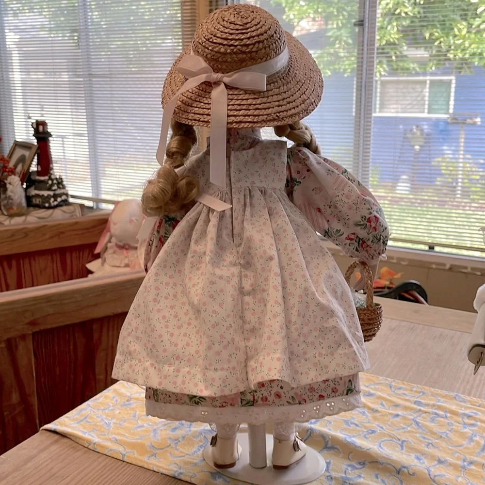 Avon Special Memories Gardening Doll with Flower Basket and Water Can Pr…